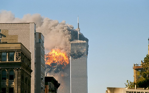 UA Flight 175 hits WTC south tower 9-11 (photo by Flickr user TheMachineStops at http://www.flickr.com/photos/themachinestops) used under Creative Commons license Attribution-ShareAlike 2.0 Generic