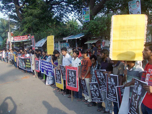 The activists and bloggers formed a human chain in front of Dhaka Press Club demanding release of four bloggers on May 2nd.