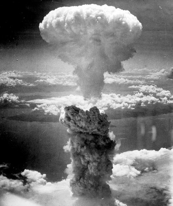 On August 9 the Fat Man plutonium implosion-type bomb with the energy equivalence of 19-23 kilotons of TNT leveled around 44 percent of Nagasaki, killing an estimated 35,000 to 40,000 people and severely wounding another 60,000. (https://commons.wikimedia.org/wiki/File:Nagasakibomb.jpg)
