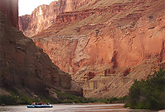 Grand Canyon River Rafting Tour (photo)